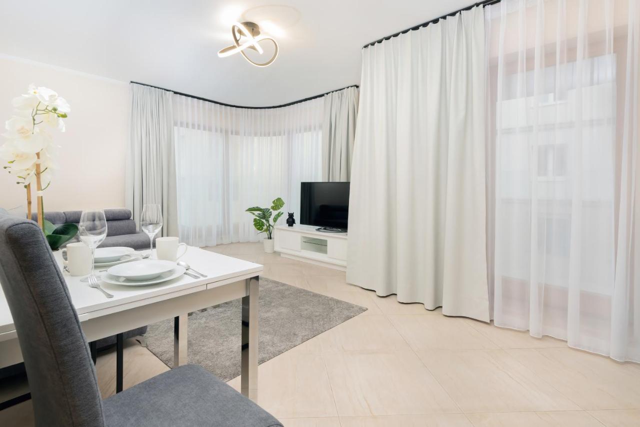 Batorego 7 Gdynia Apartments By Noclegi Renters Kültér fotó