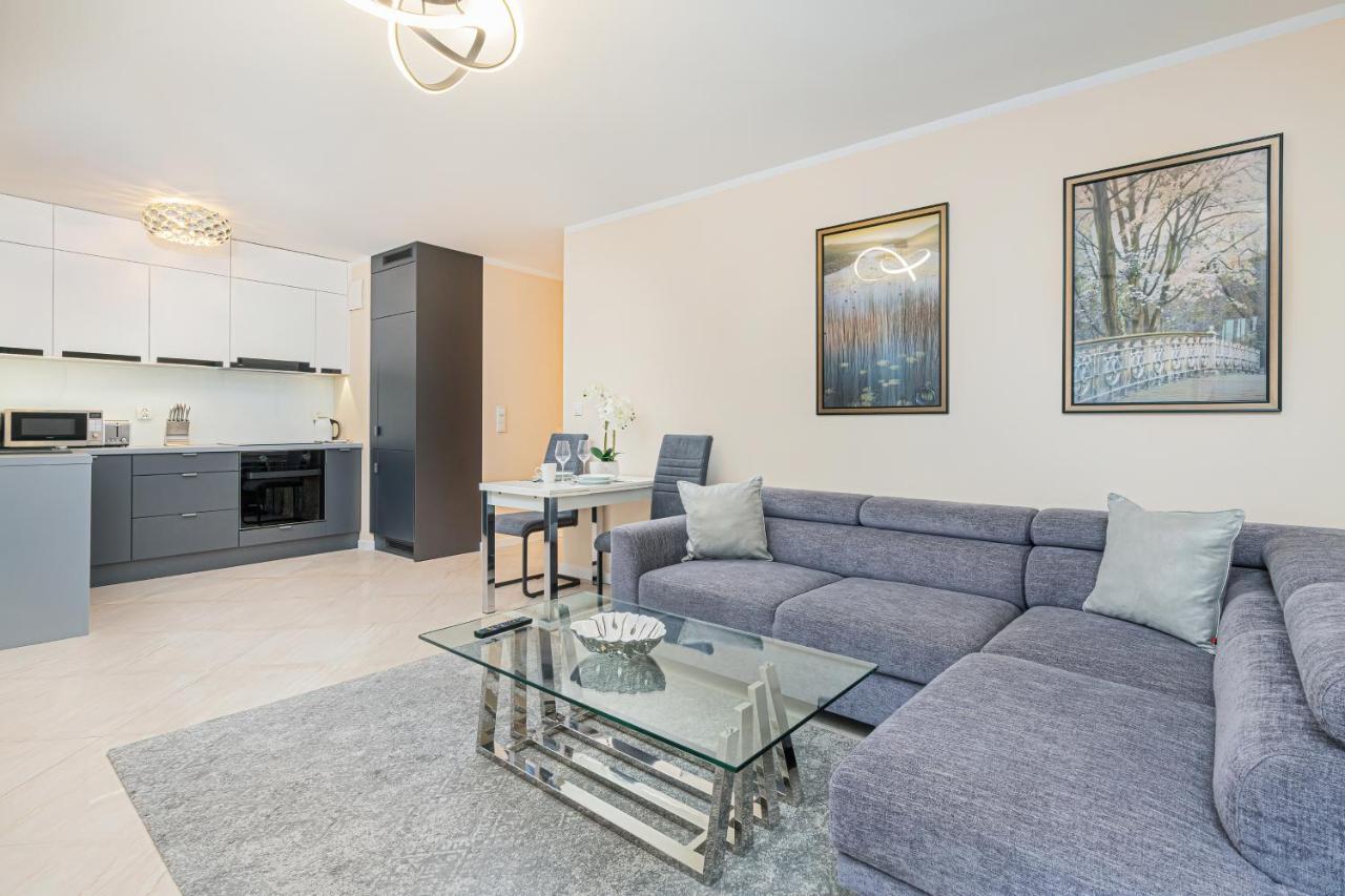 Batorego 7 Gdynia Apartments By Noclegi Renters Kültér fotó