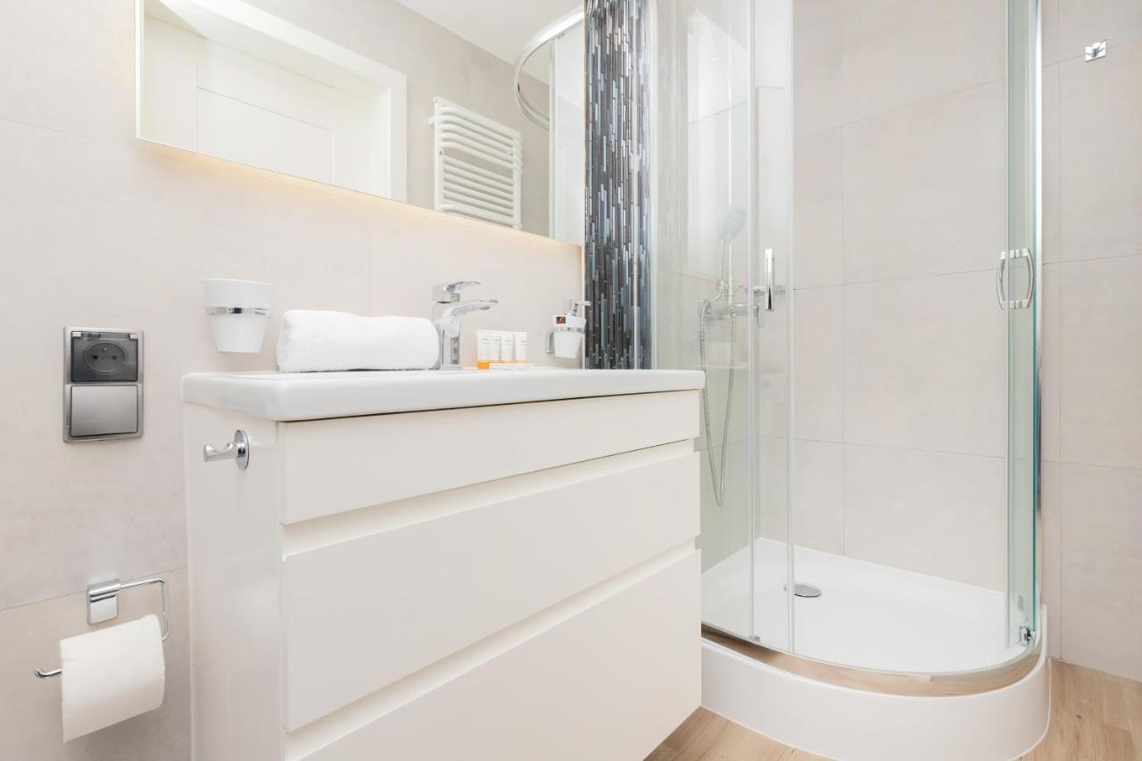 Batorego 7 Gdynia Apartments By Noclegi Renters Kültér fotó